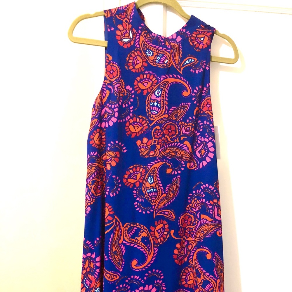 Patterned high necked shift